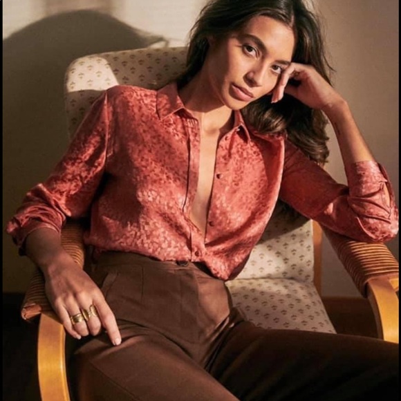 Sezane Tops - ISO Sézane Ann Shirt 38